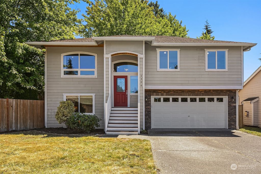 Photo of 2306 11th Street, Snohomish, WA 98290 (MLS # 2263272)