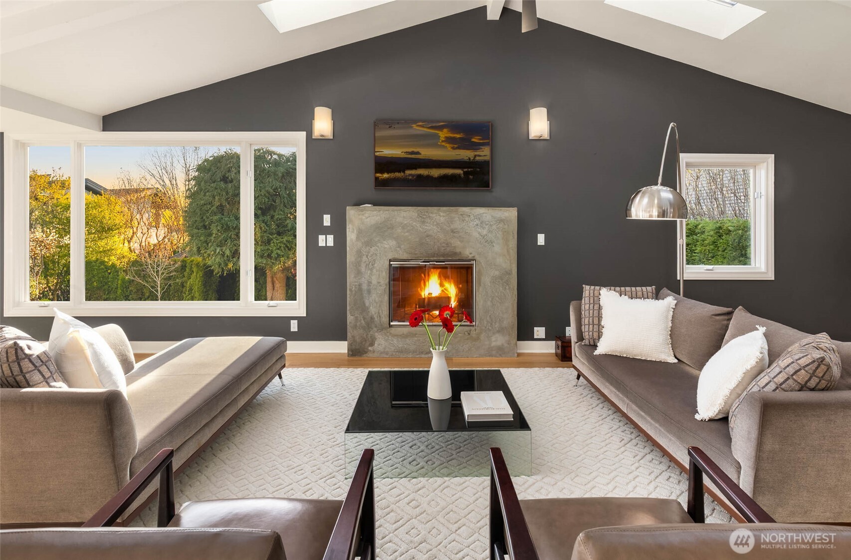 6035 111th Avenue NE