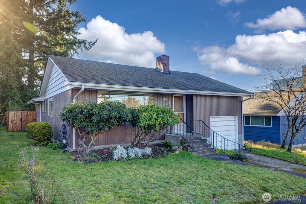Photo of 5016 N 13th Street, Tacoma, WA 98406 (MLS # 2465489)