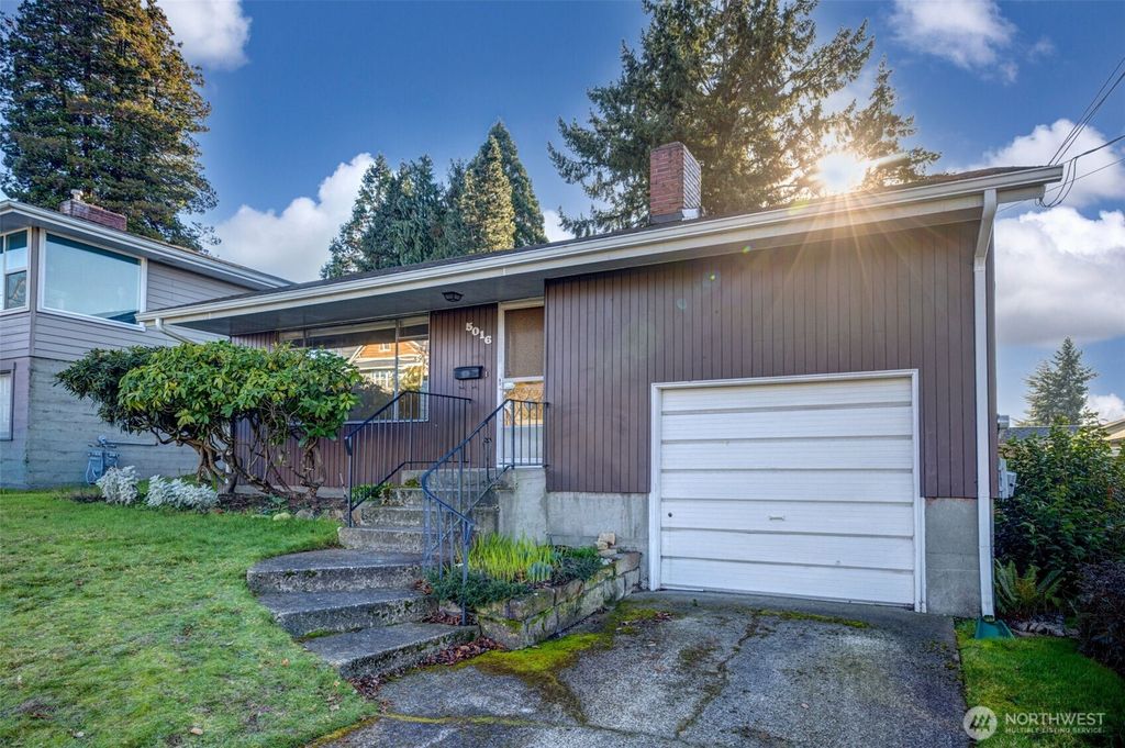 Photo of 5016 N 13th Street, Tacoma, WA 98406 (MLS # 2465489)