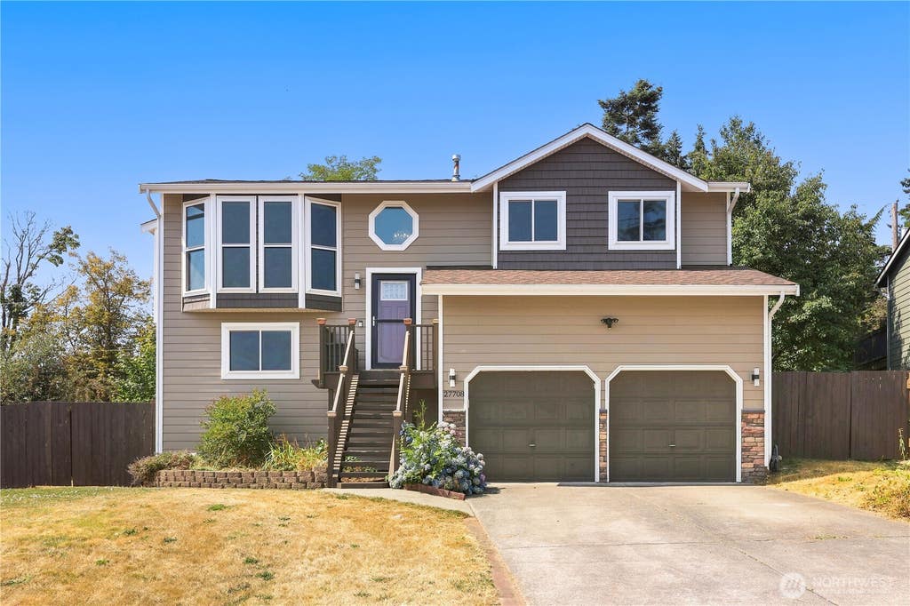 Photo of 27708 74th Avenue NW, Stanwood, WA 98292 (MLS # 2570514)