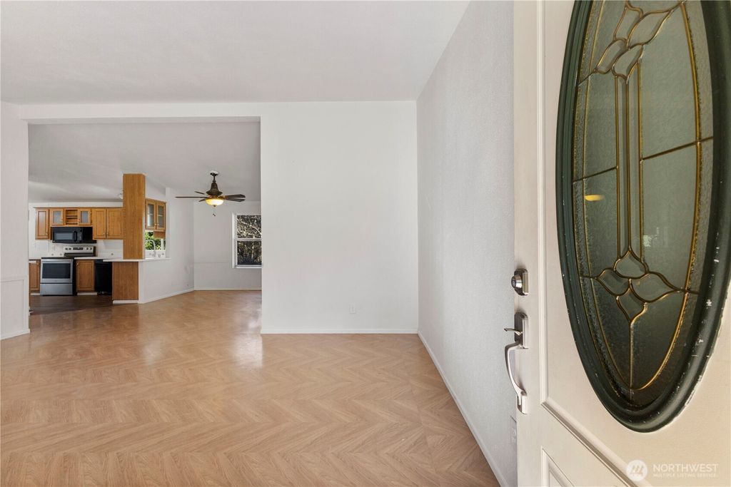 Photo of 18344 Shenandoah Lane SE, Yelm, WA 98597 (MLS # 2481134)