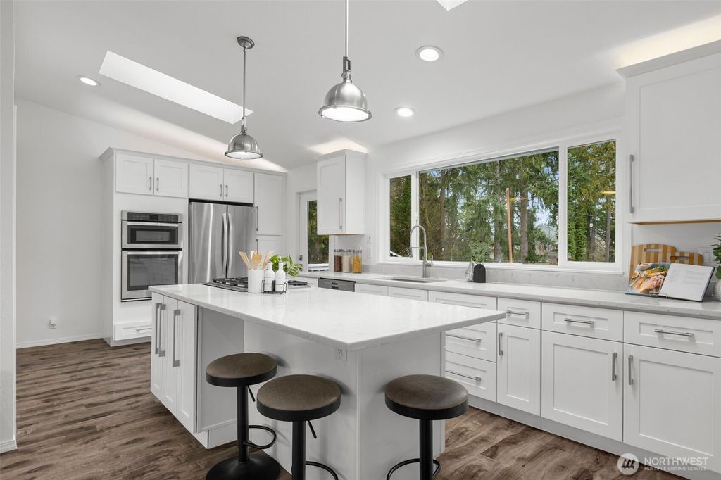 Photo of 2818 183rd Avenue NE, Redmond, WA 98052 (MLS # 2478736)