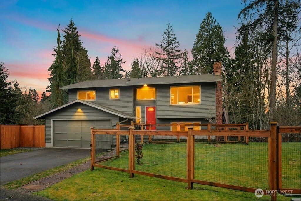 Photo of 1104 204th Place SE, Bothell, WA 98012 (MLS # 2334037)