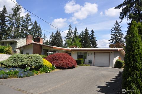 Photo of 632 164th Place NE, Bellevue, WA 98008 (MLS # 2497671)