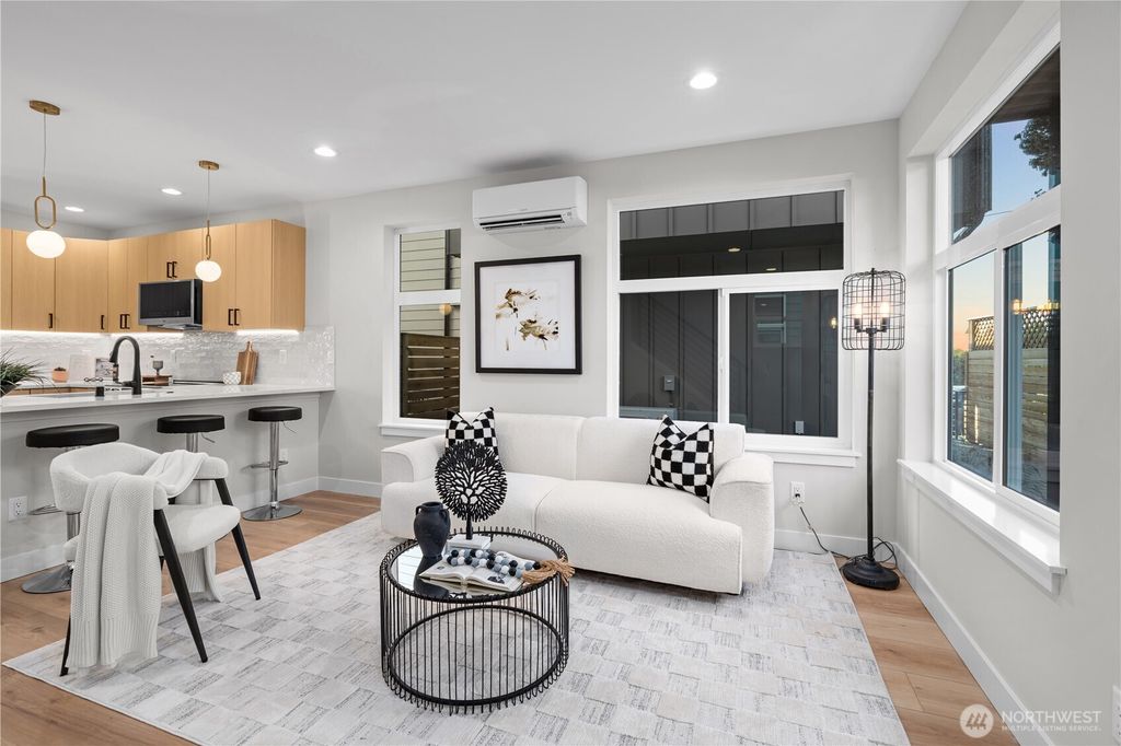 Photo of 9228 22nd Avenue SW #B, Seattle, WA 98106 (MLS # 2440992)