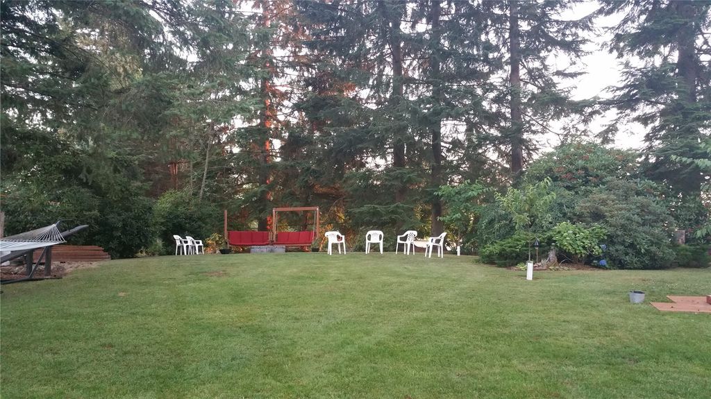 Photo of 20809 253rd Avenue SE, Maple Valley, WA 98038 (MLS # 2386731)