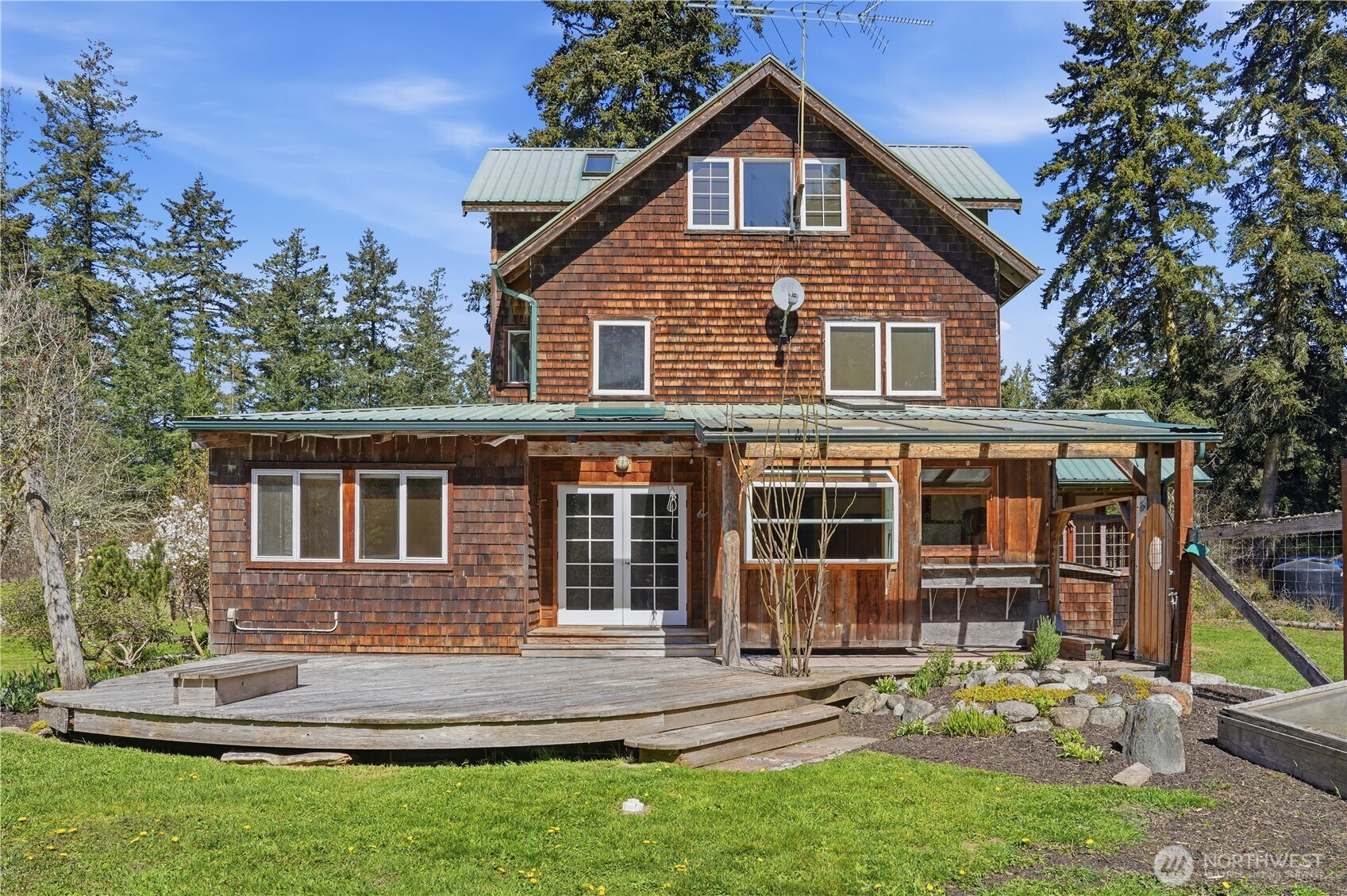1763 Center Road