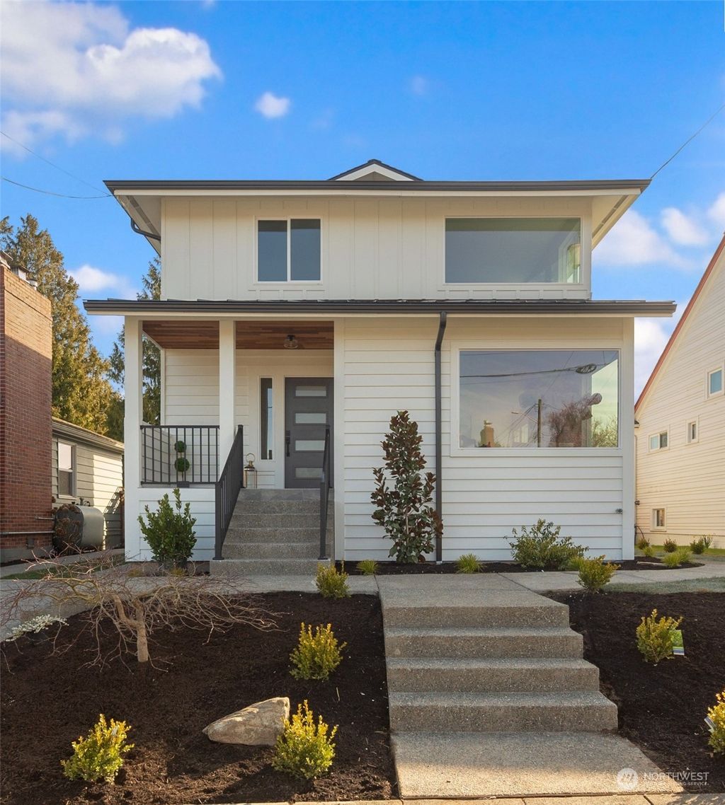 Photo of 3307 NW 75th Street, Seattle, WA 98117 (MLS # 2203848)