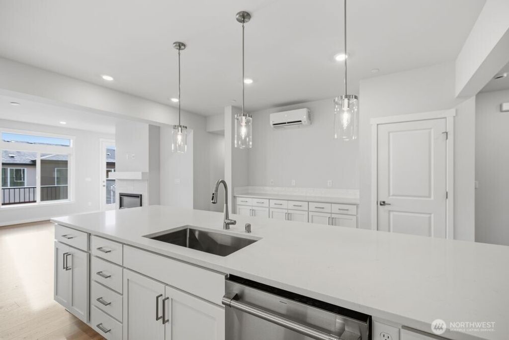 Photo of 13210 NE 127th Way #B, Kirkland, WA 98034 (MLS # 2477454)