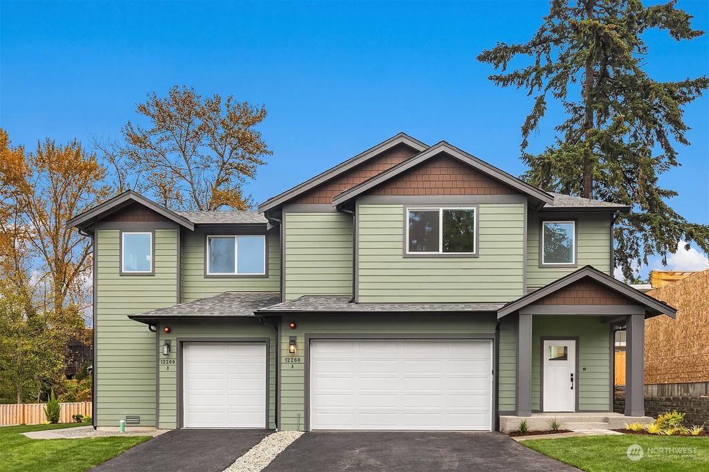 Photo of 12260 13th Place SW #B, Burien, WA 98146 (MLS # 2307523)