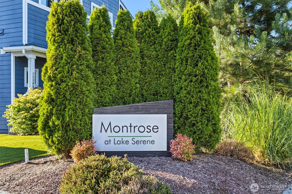 Photo of 3806 SW 133rd Place, Lynnwood, WA 98087 (MLS # 2424603)