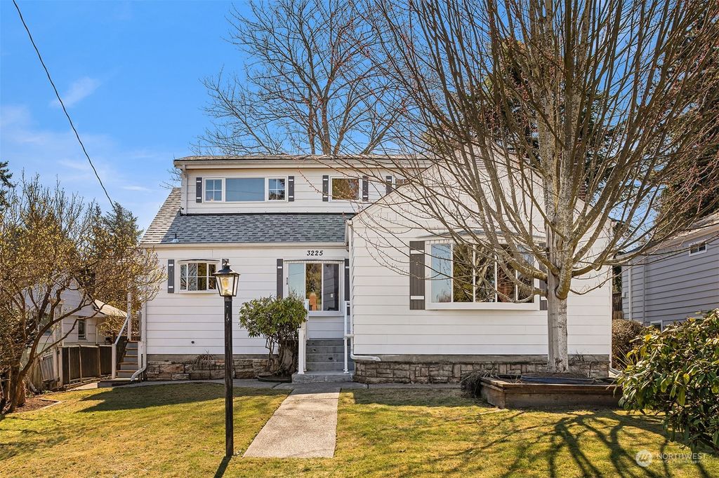 Photo of 3225 NE 98th Street, Seattle, WA 98115 (MLS # 2212710)