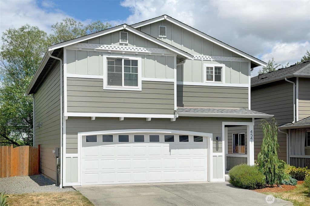 Photo of 4541 148th Street NE, Marysville, WA 98271 (MLS # 2547061)