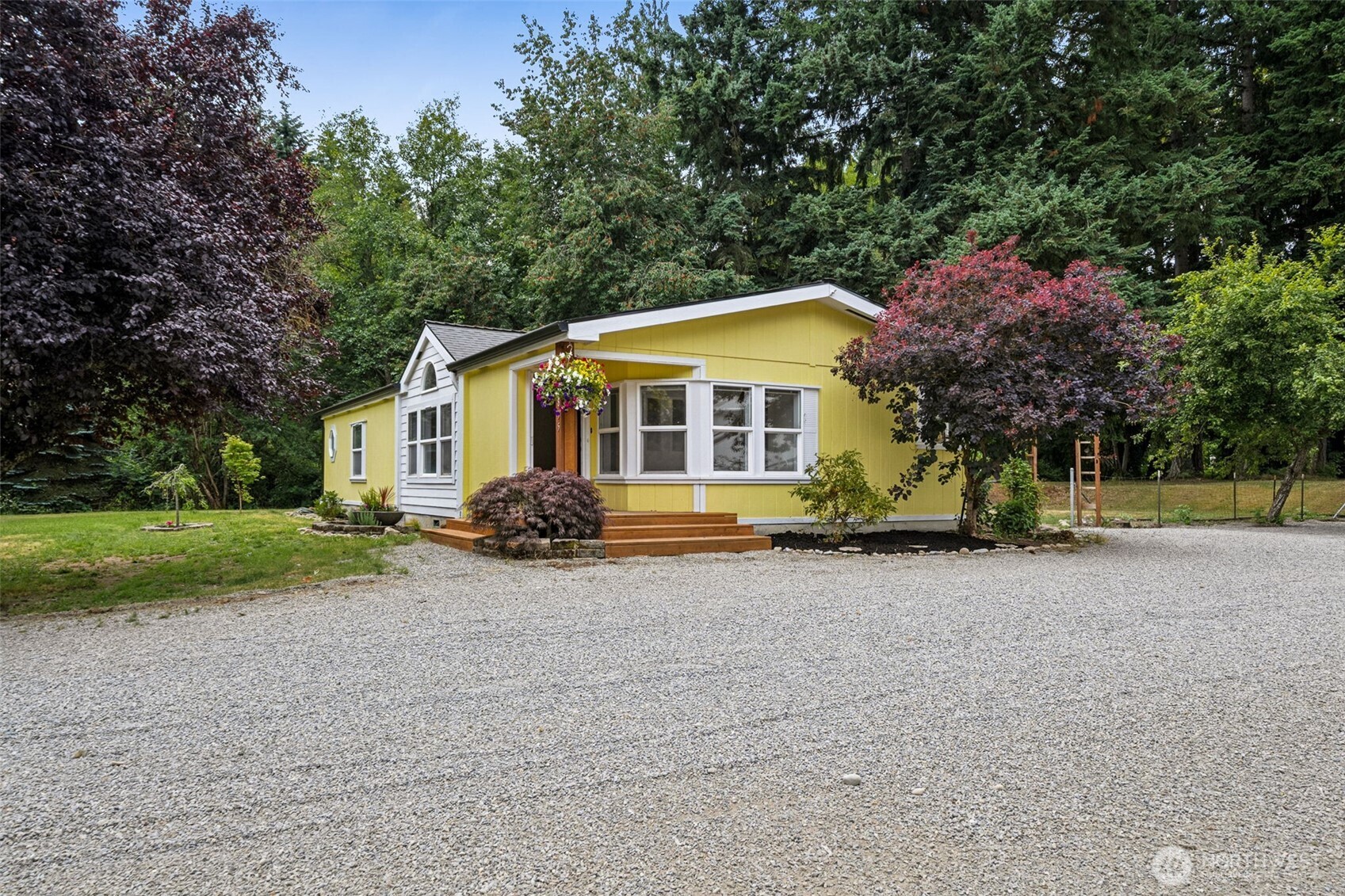 15835 Jade Street SE