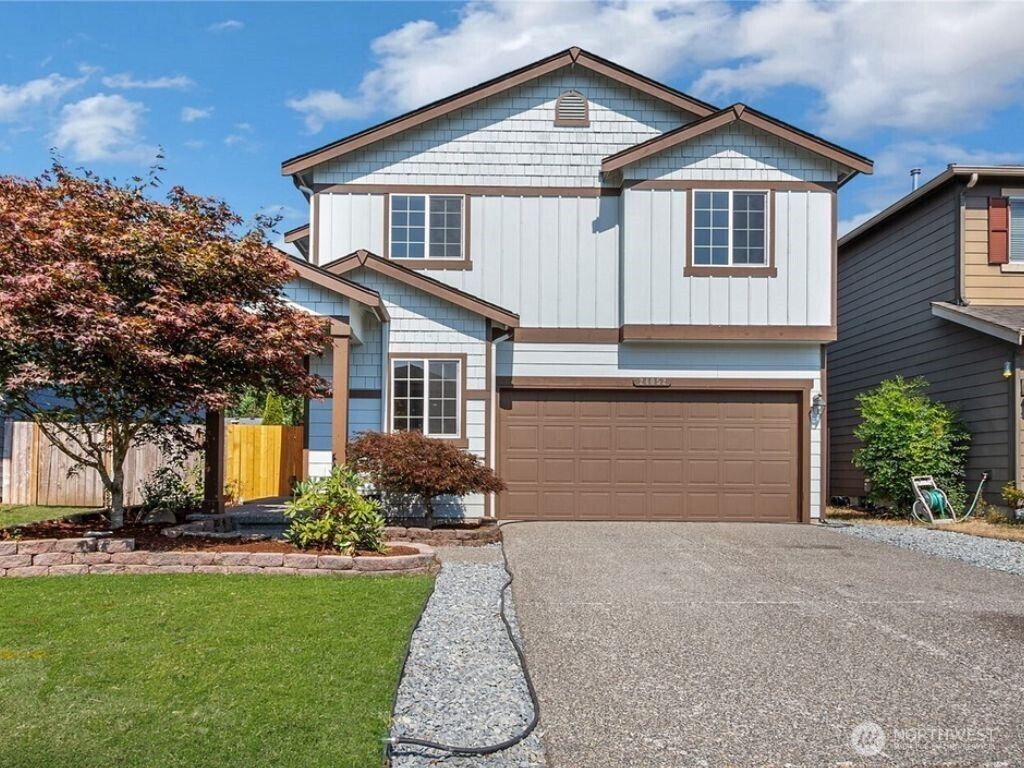 Photo of 24052 SE 262nd Street, Maple Valley, WA 98038 (MLS # 2426490)