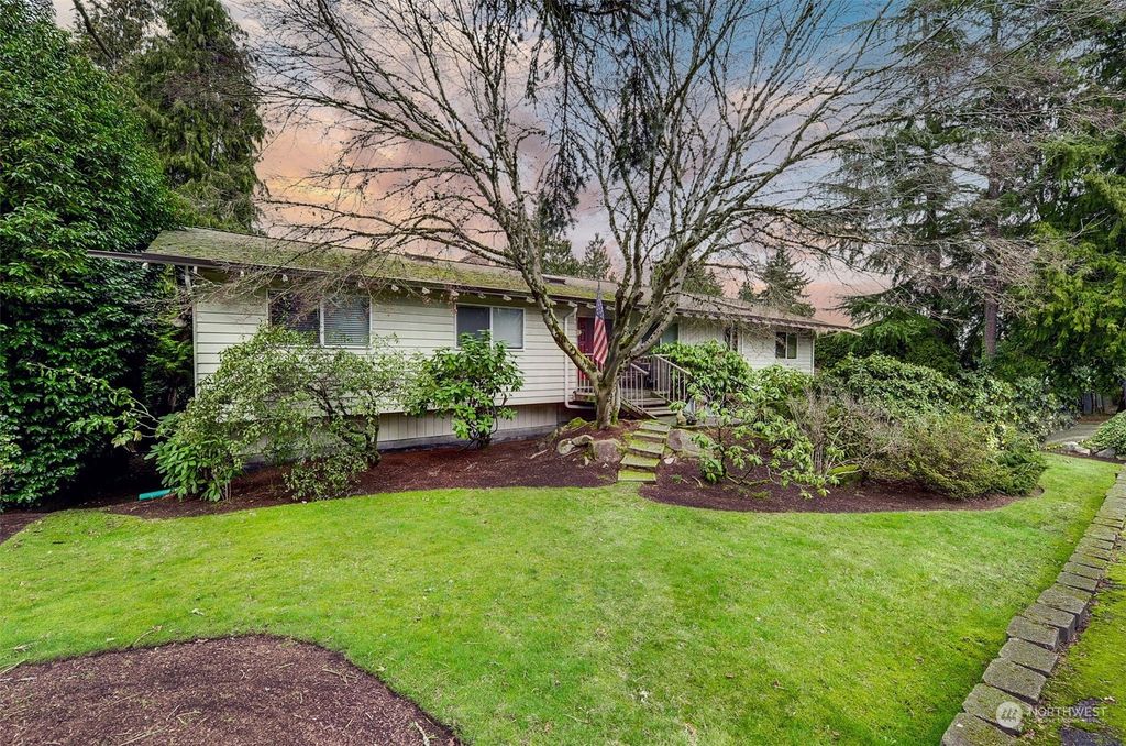 Photo of 6342 NE 158th Street, Kenmore, WA 98028 (MLS # 2031457)