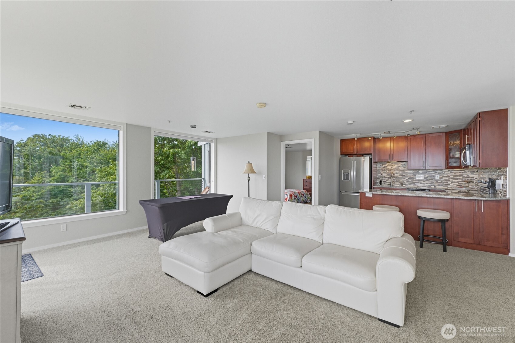 1140 Browns Point Boulevard 6
