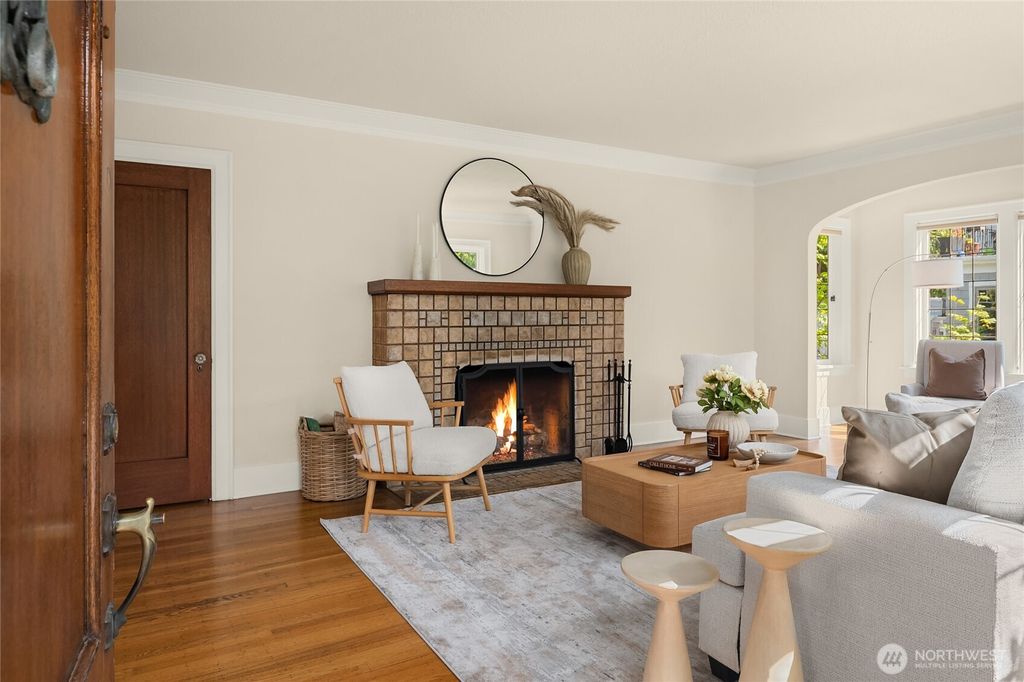 Photo of 1910 E Galer Street, Seattle, WA 98112 (MLS # 2397055)