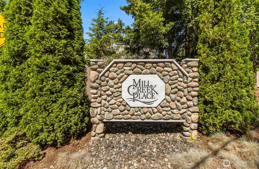 Photo of 25 166th Place SE, Mill Creek, WA 98012 (MLS # 2553328)