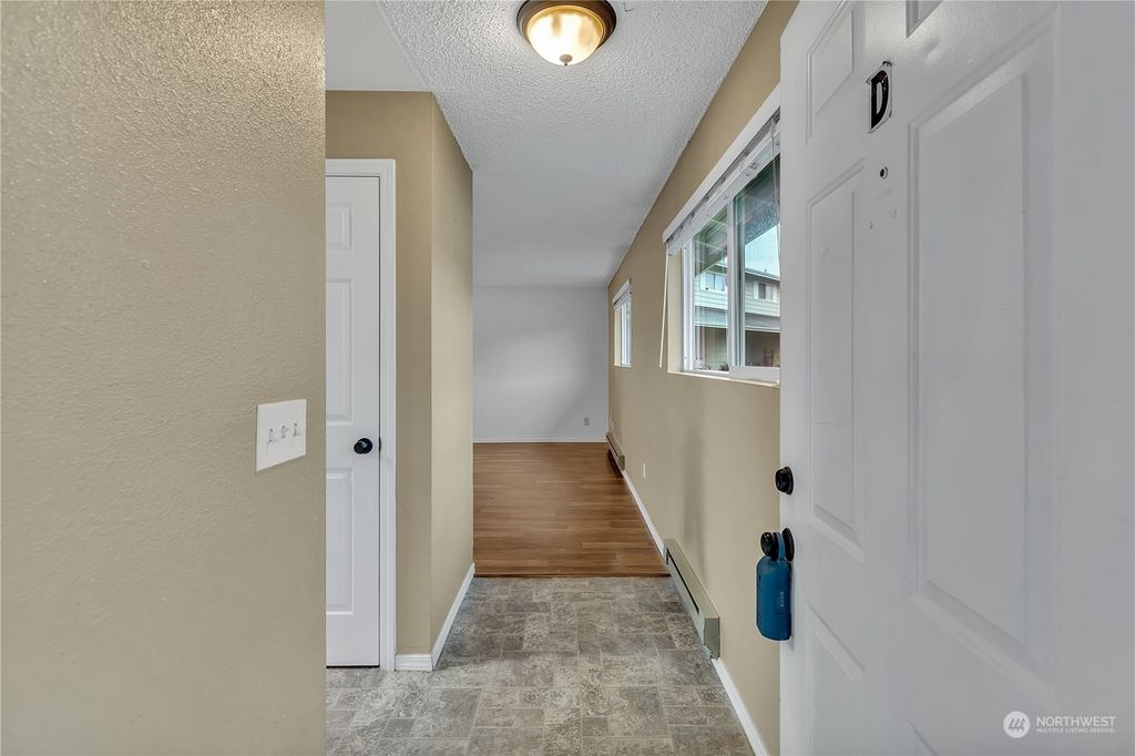 Photo of 12406 SE 272nd Place #D, Kent, WA 98030 (MLS # 2300966)