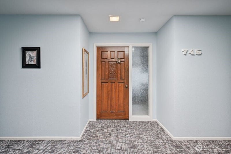 745 Marine View Drive