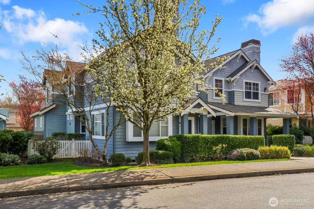 Photo of 6224 188 Place NE #101, Redmond, WA 98052 (MLS # 2497927)