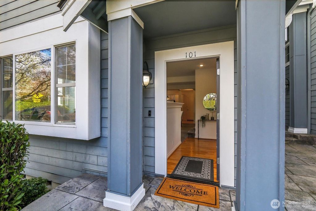 Photo of 6224 188 Place NE #101, Redmond, WA 98052 (MLS # 2497927)