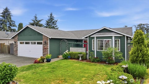 Photo of 3226 64th Avenue NE, Marysville, WA 98270 (MLS # 2555837)