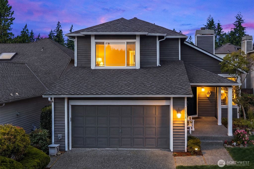 Photo of 24218 SE 40th Street, Sammamish, WA 98029 (MLS # 2555284)