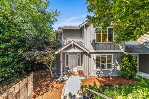 Photo of 15623 44th Place W #Unit B, Lynnwood, WA 98087 (MLS # 2475223)