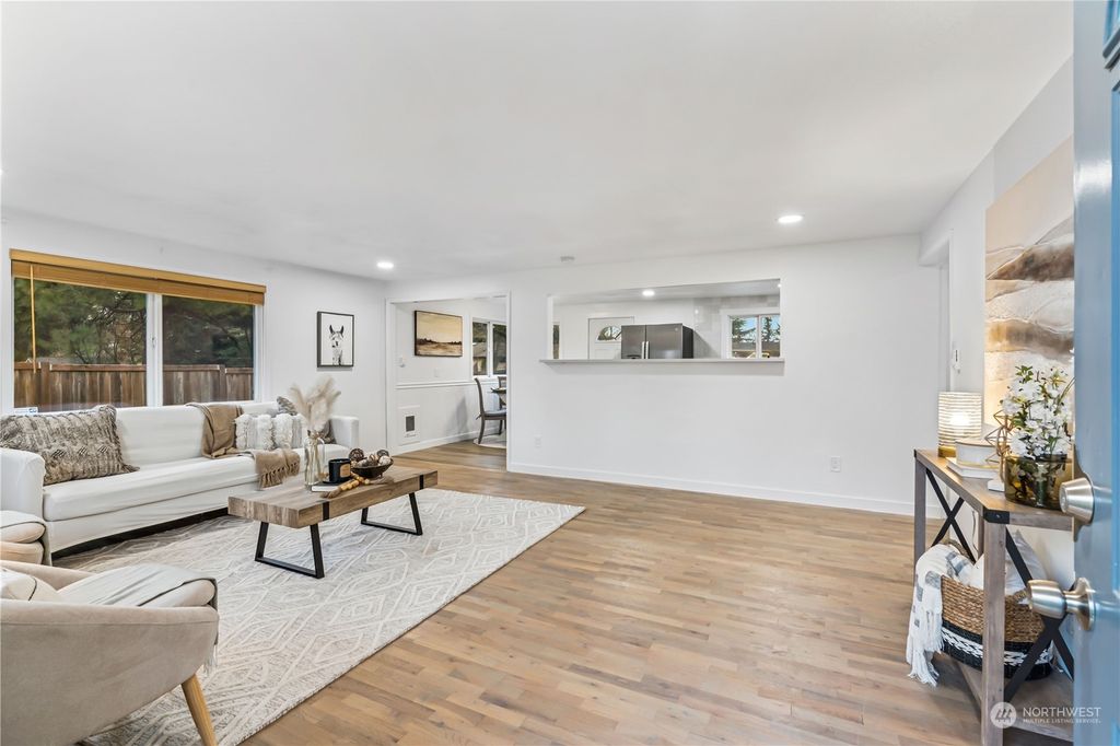 Photo of 3771 S 175th Street, SeaTac, WA 98188 (MLS # 2191012)