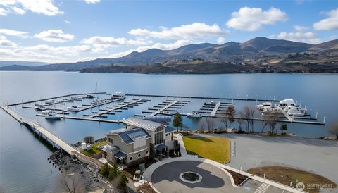 Photo of 1350 #D11 W Woodin Avenue, Chelan, WA 98816 (MLS # 2471150)