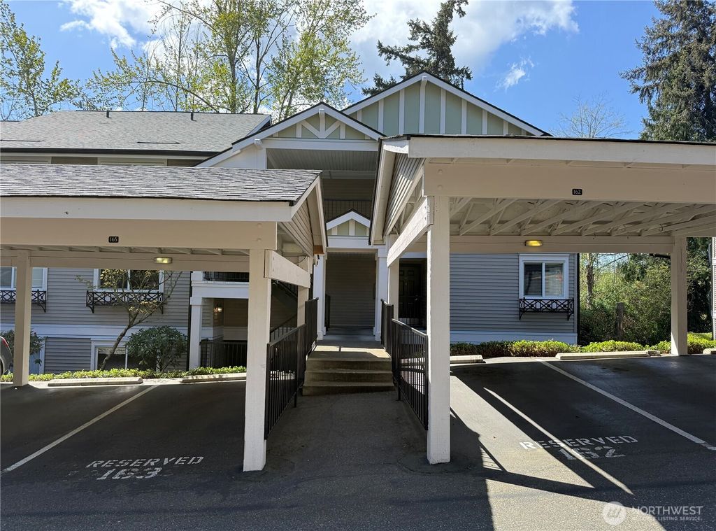 Photo of 11309 NE 128th Street #F104, Kirkland, WA 98034 (MLS # 2493544)