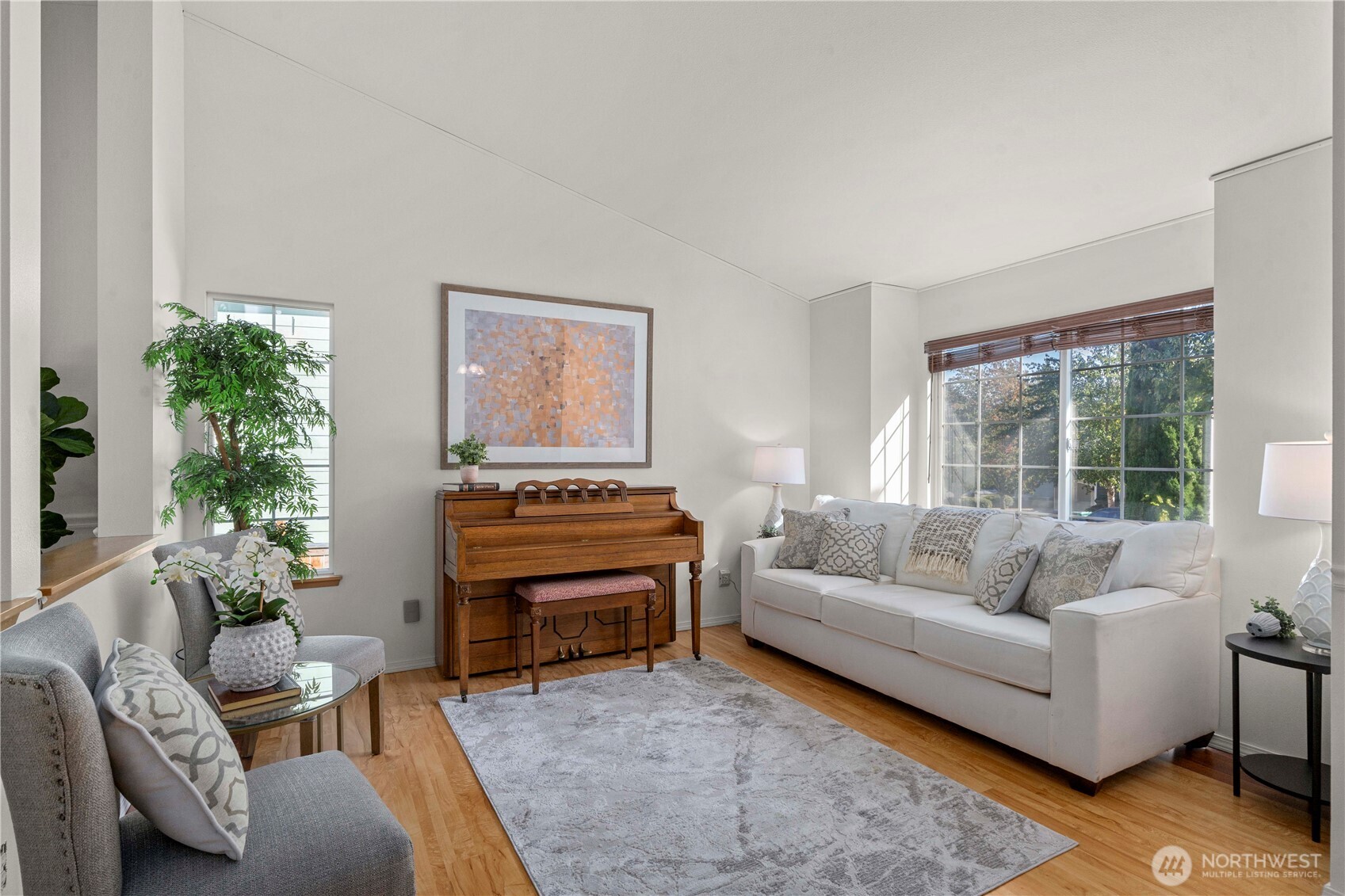 1513 55th Court SE