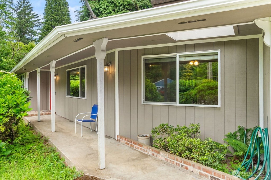 Photo of 5815 7th Avenue SE, Lacey, WA 98503 (MLS # 2545741)