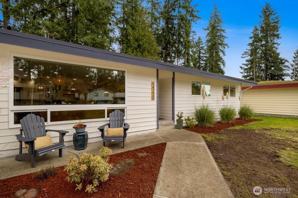 Photo of 14230 143rd Avenue SE, Renton, WA 98059 (MLS # 2476686)