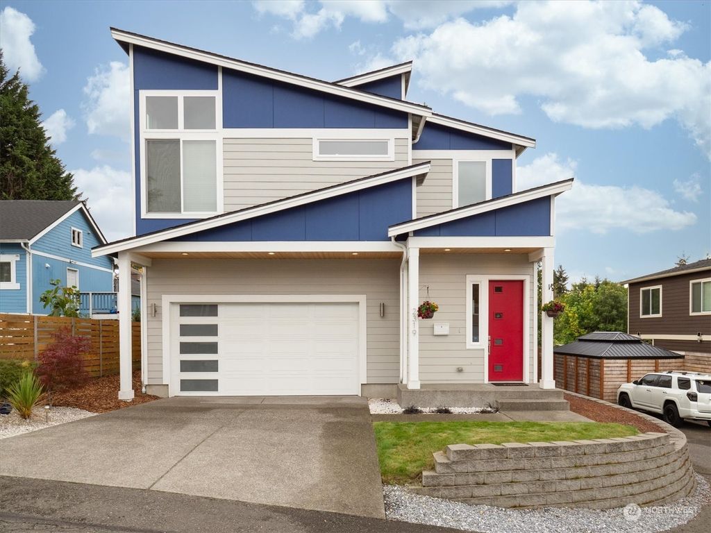 Photo of 2319 S 135th Lane, SeaTac, WA 98168 (MLS # 2307295)