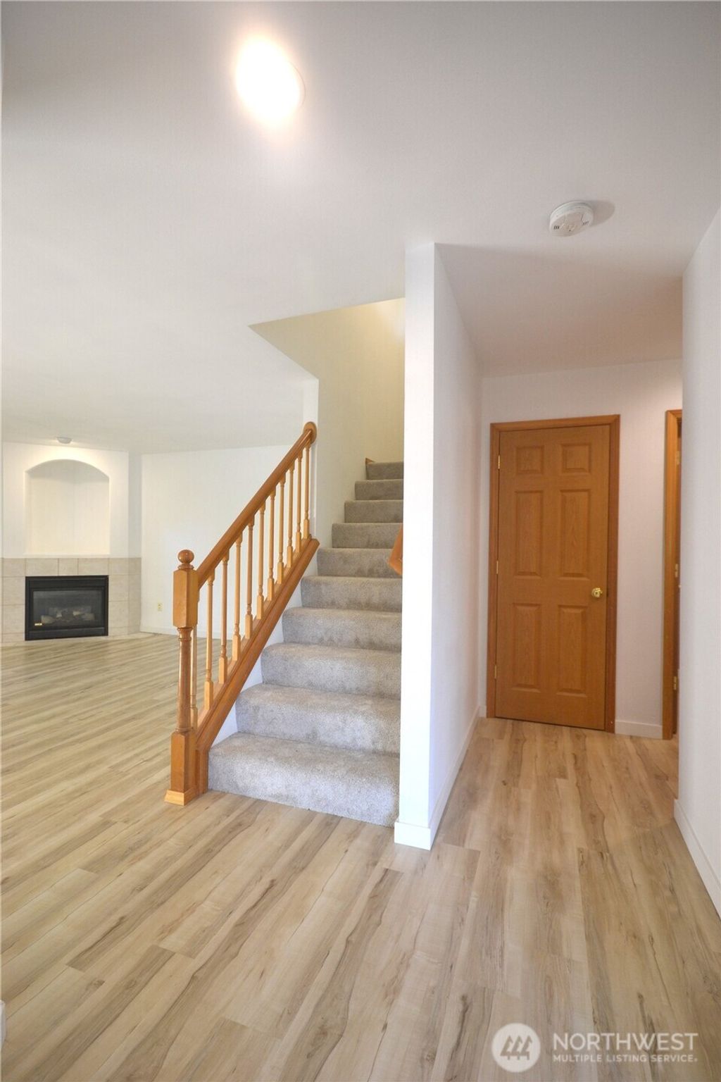 Photo of 10415 Whitman Avenue SW, Lakewood, WA 98499 (MLS # 2457097)