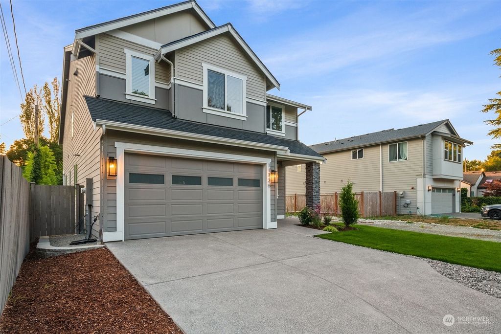 Photo of 11725 40th Avenue S, Tukwila, WA 98178 (MLS # 2002951)