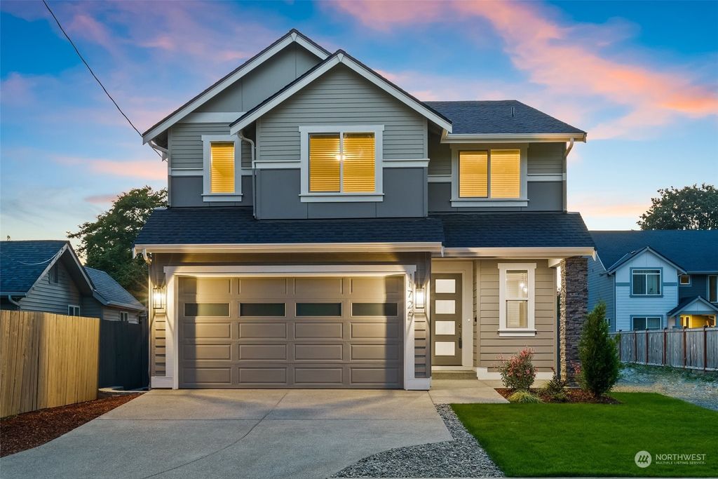 Photo of 11725 40th Avenue S, Tukwila, WA 98178 (MLS # 2002951)