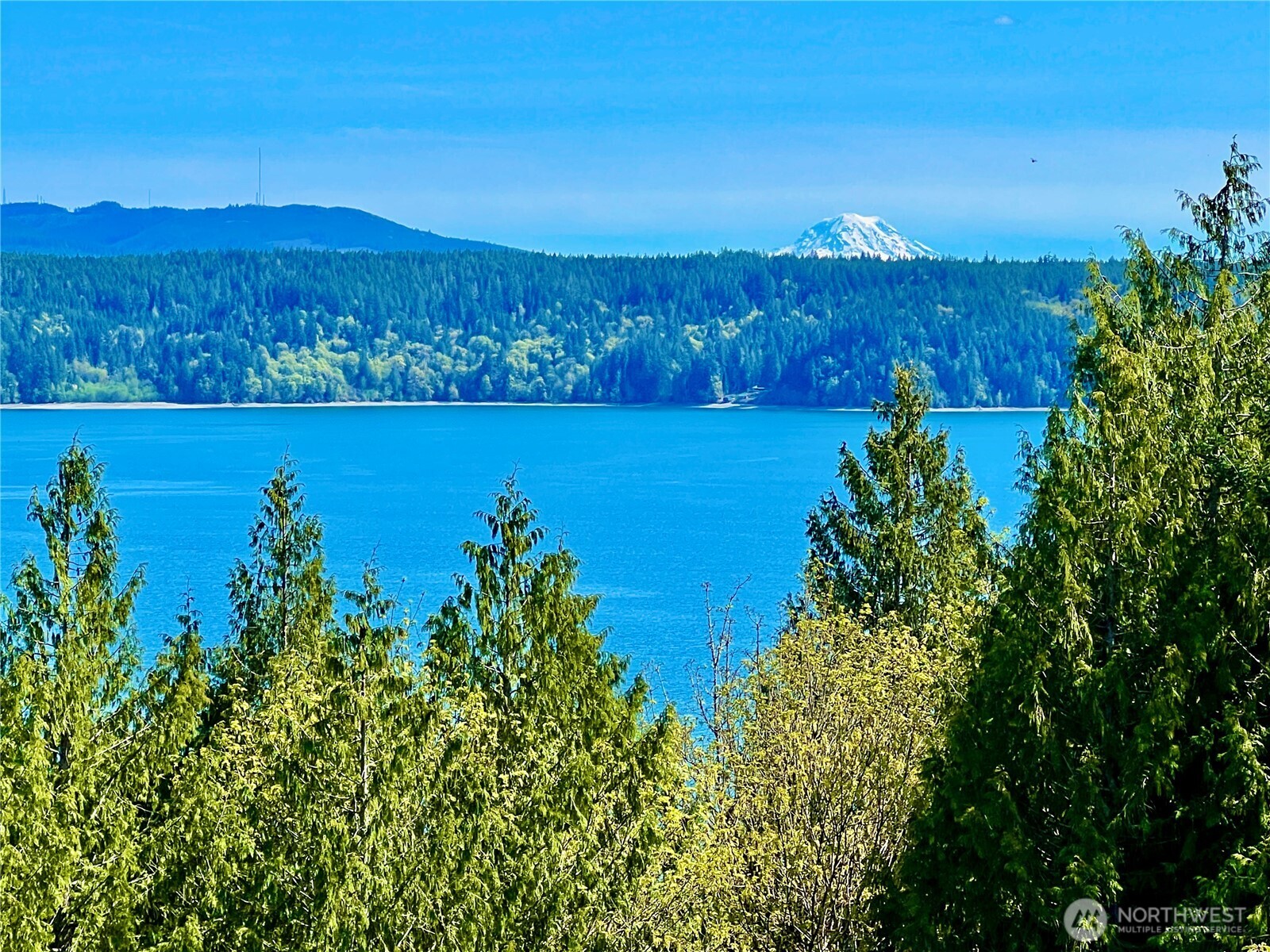 244 Chinook Drive