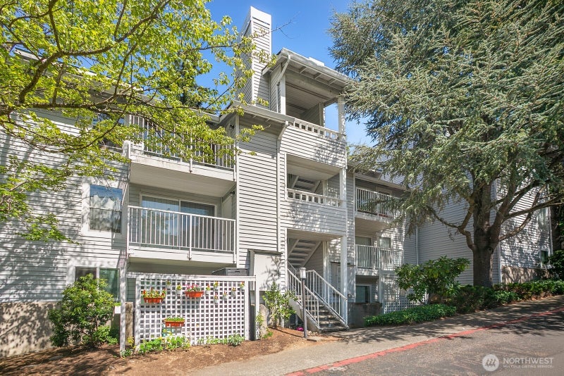 4106 Factoria Boulevard SE 213