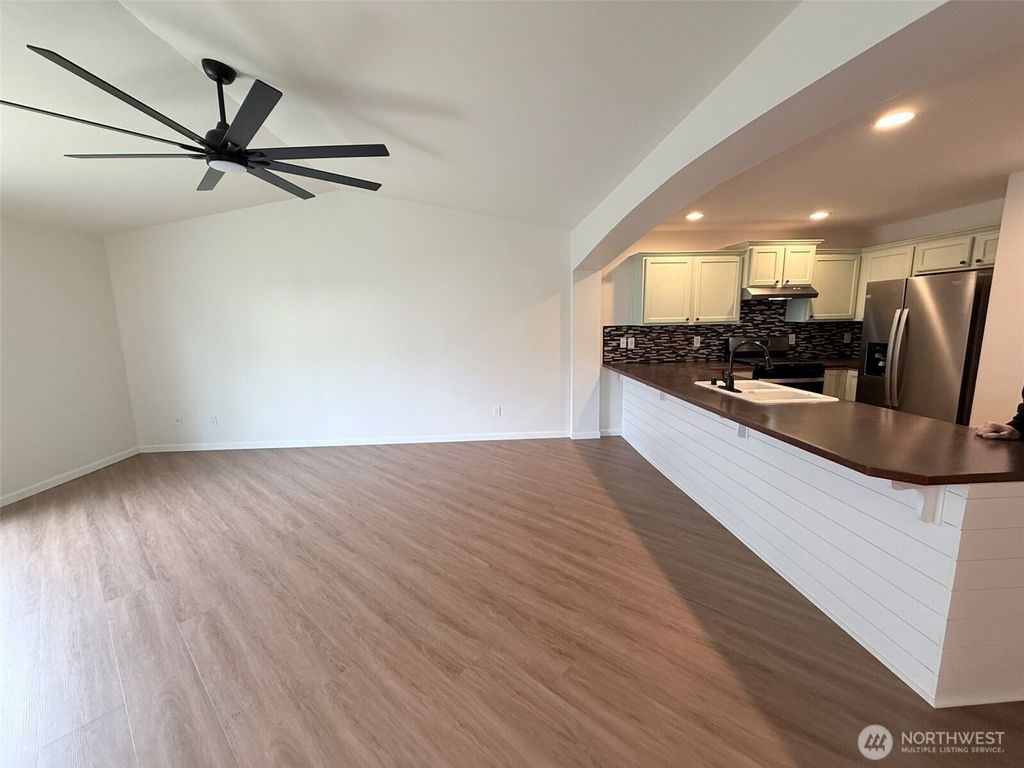 Photo of 19517 26th Avenue Ct E, Spanaway, WA 98387 (MLS # 2503061)