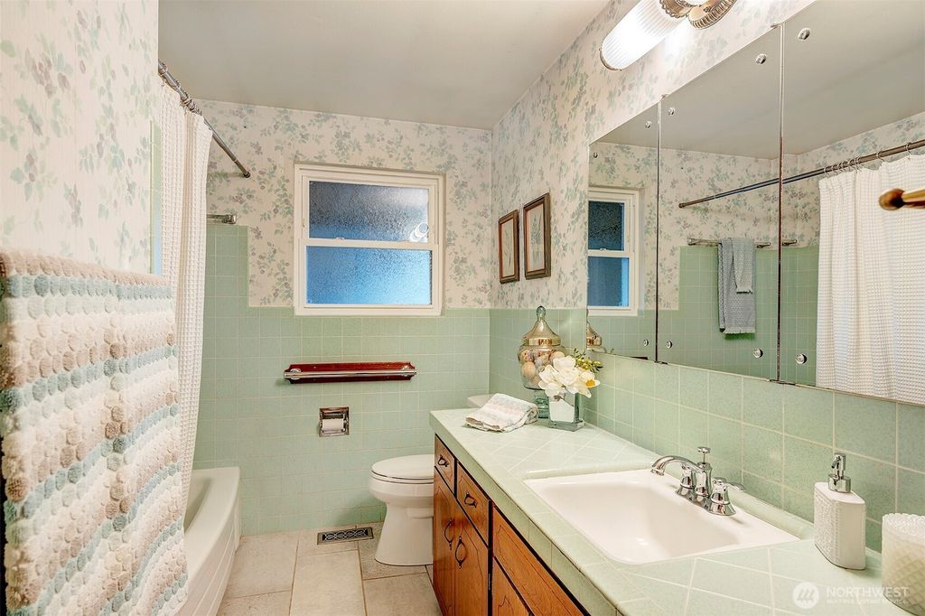 listing image 9368024069960427430