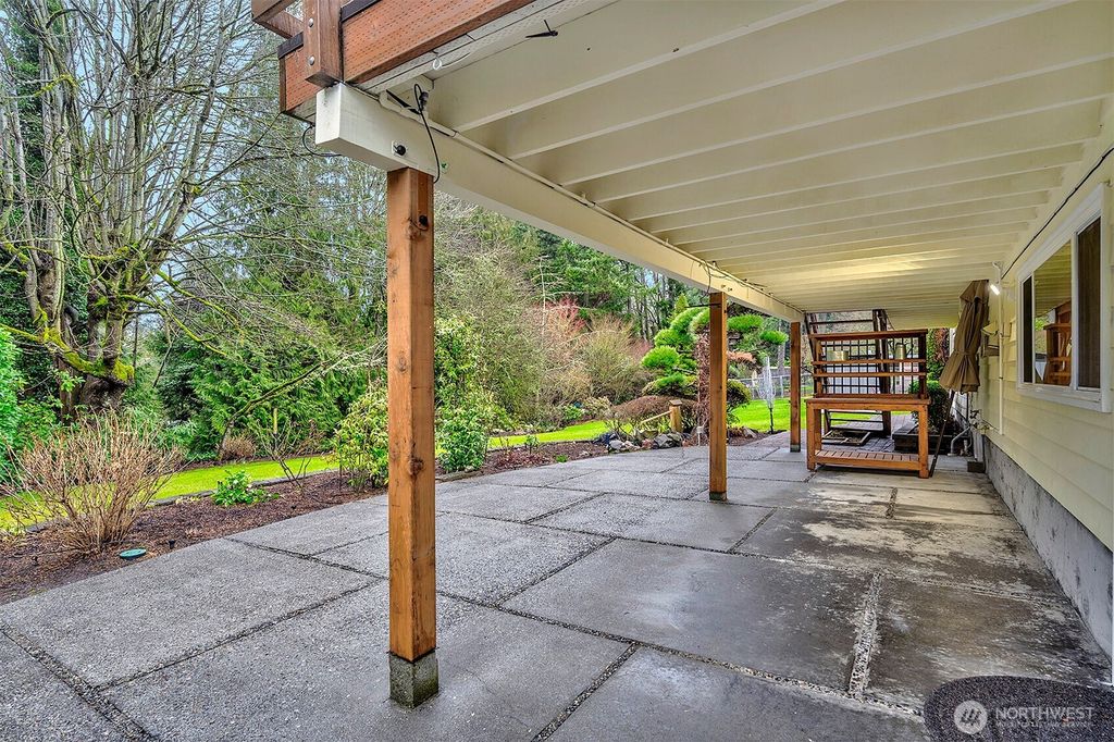 listing image 9365417842075938221