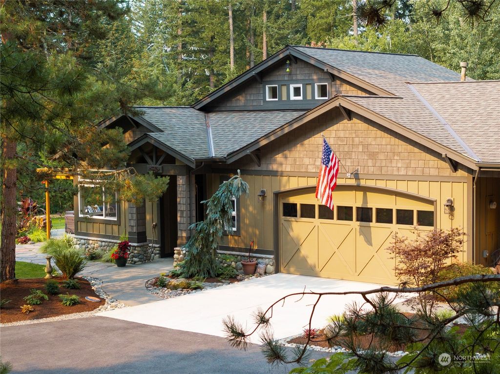 Photo of 25630 NE 30th Court, Redmond, WA 98053 (MLS # 2273695)