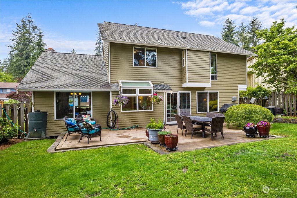Photo of 13002 SE 232nd Place, Kent, WA 98031 (MLS # 2074743)