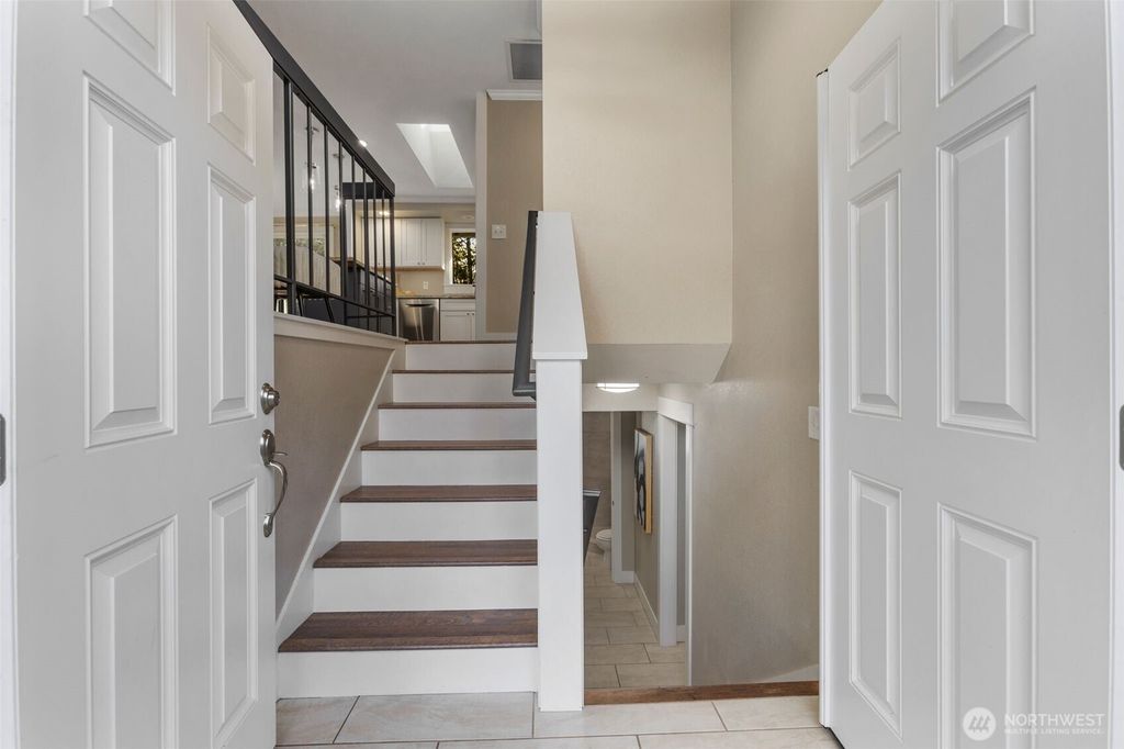 Photo of 12830 97th Place NE, Kirkland, WA 98034 (MLS # 2341011)