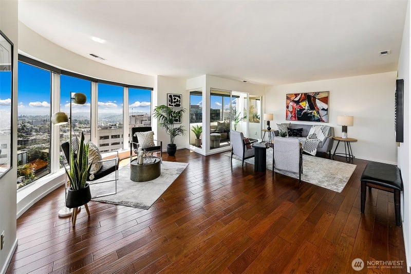 1301 Spring Street 24H
